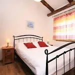 Tovarovica Apartamento