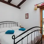 Apartamento Tovarovica