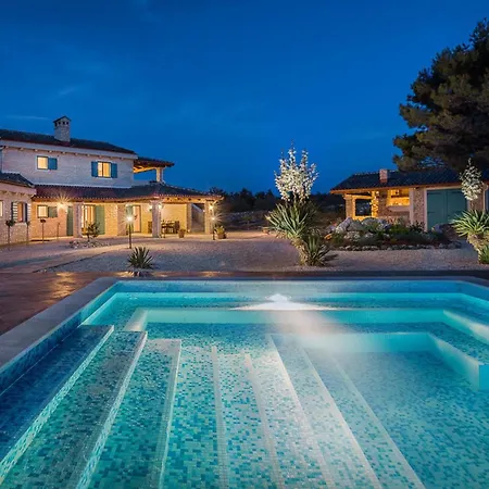 Tovarovica Vila Primošten