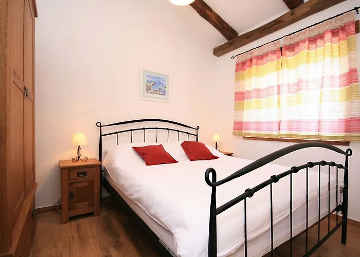 Tovarovica Apartamento