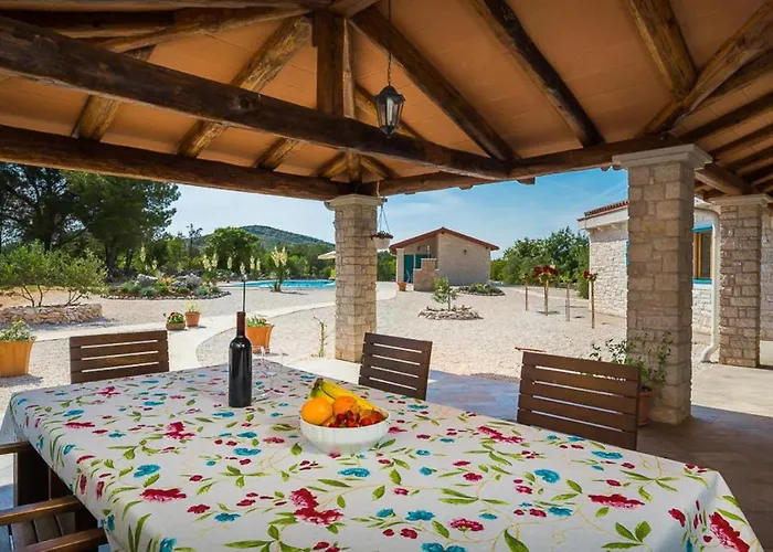 Tovarovica Lejlighed *