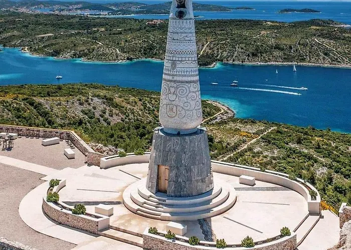 Tovarovica Apartamento *